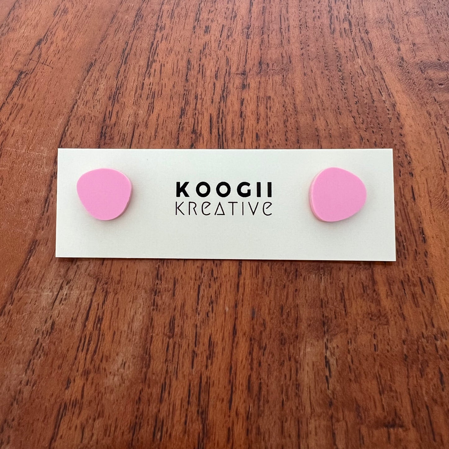 'Lobelicious’ Single Stud (MINI)