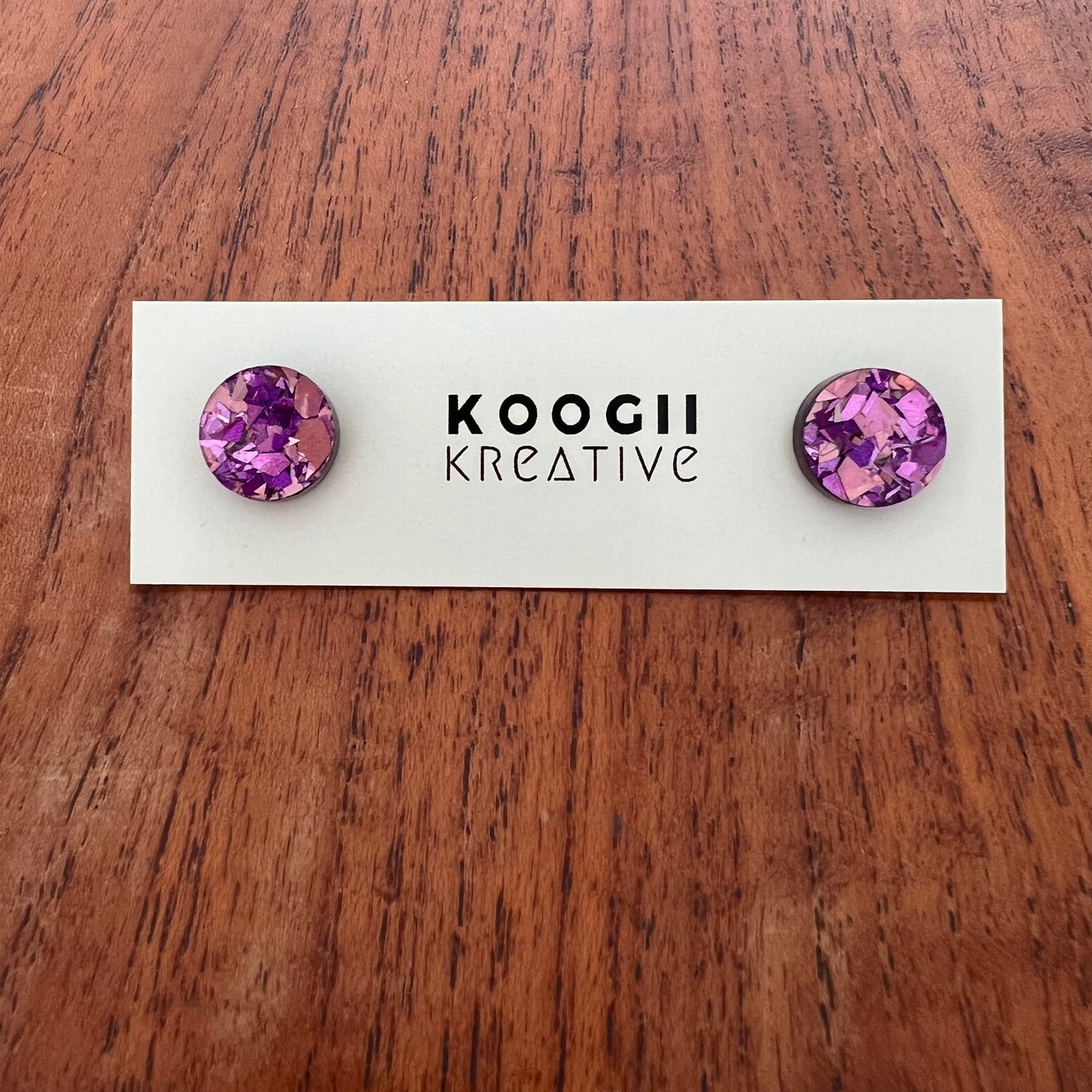 'Lobelicious’ Single Stud (MINI)