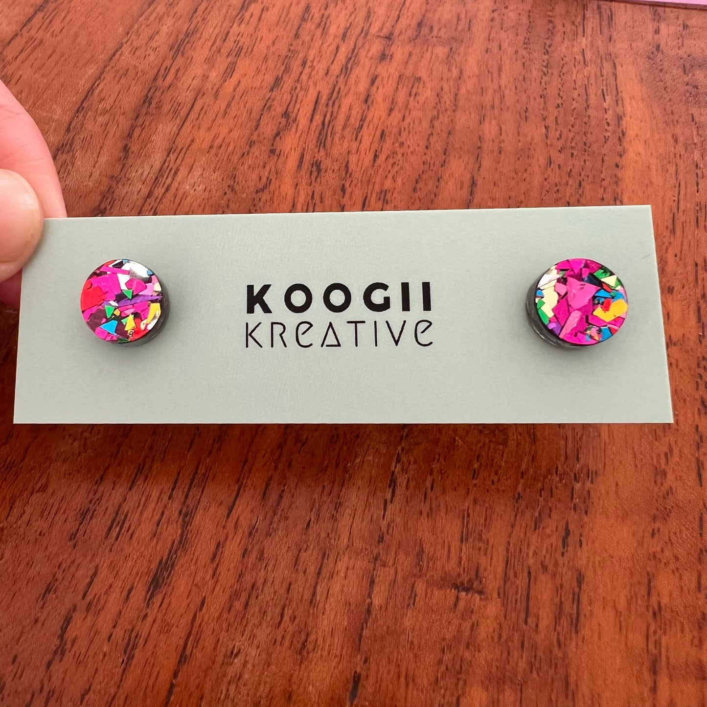 'Lobelicious’ Single Stud (MINI)