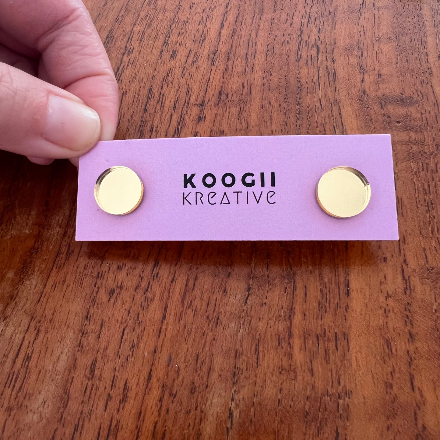 'Lobelicious’ Single Stud (MINI)