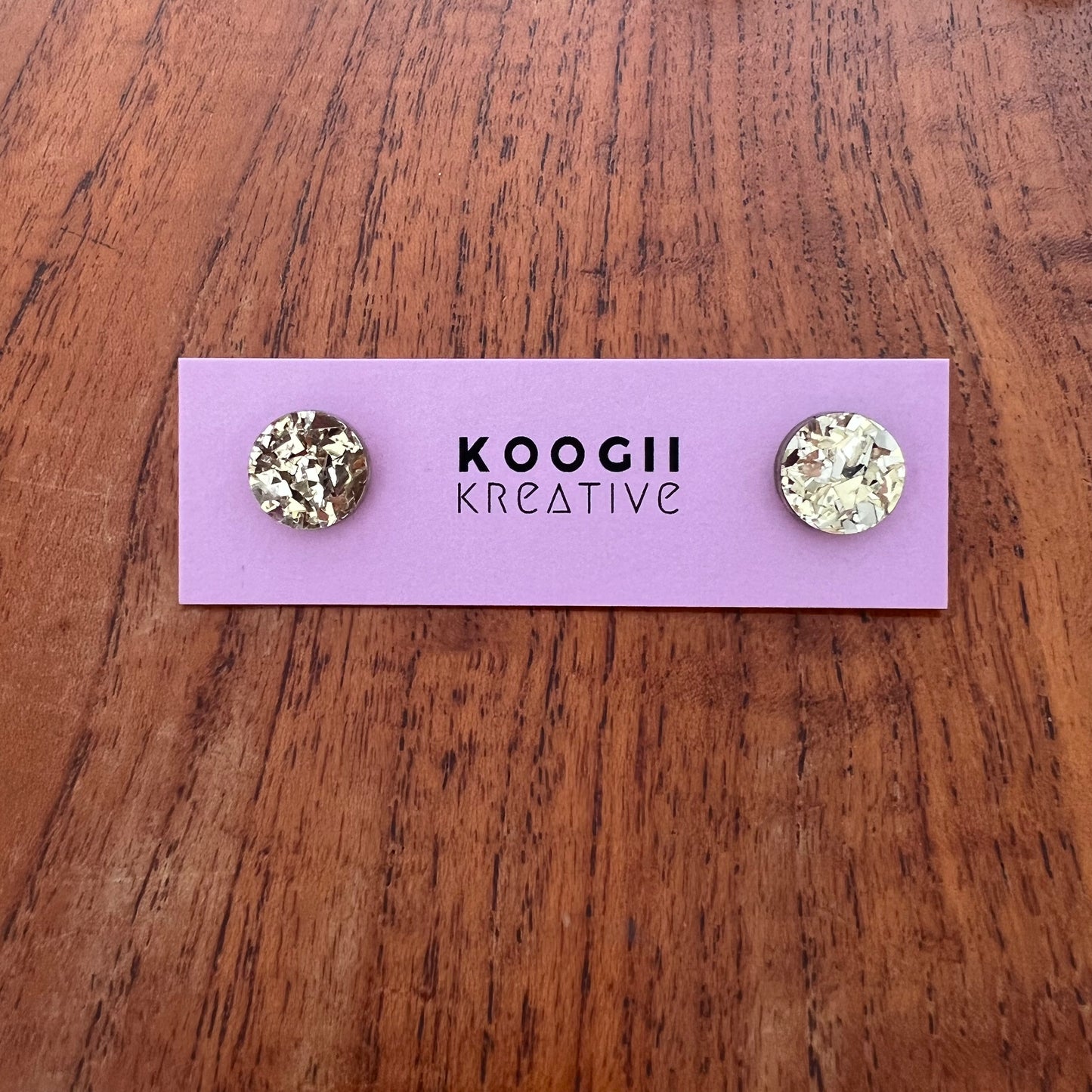 'Lobelicious’ Single Stud (MINI)